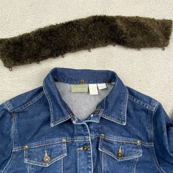 Vintage Jean Jacket Large Women Blue Faux Fur Collar Removeable Heavy EUC - Picture 9 of 15